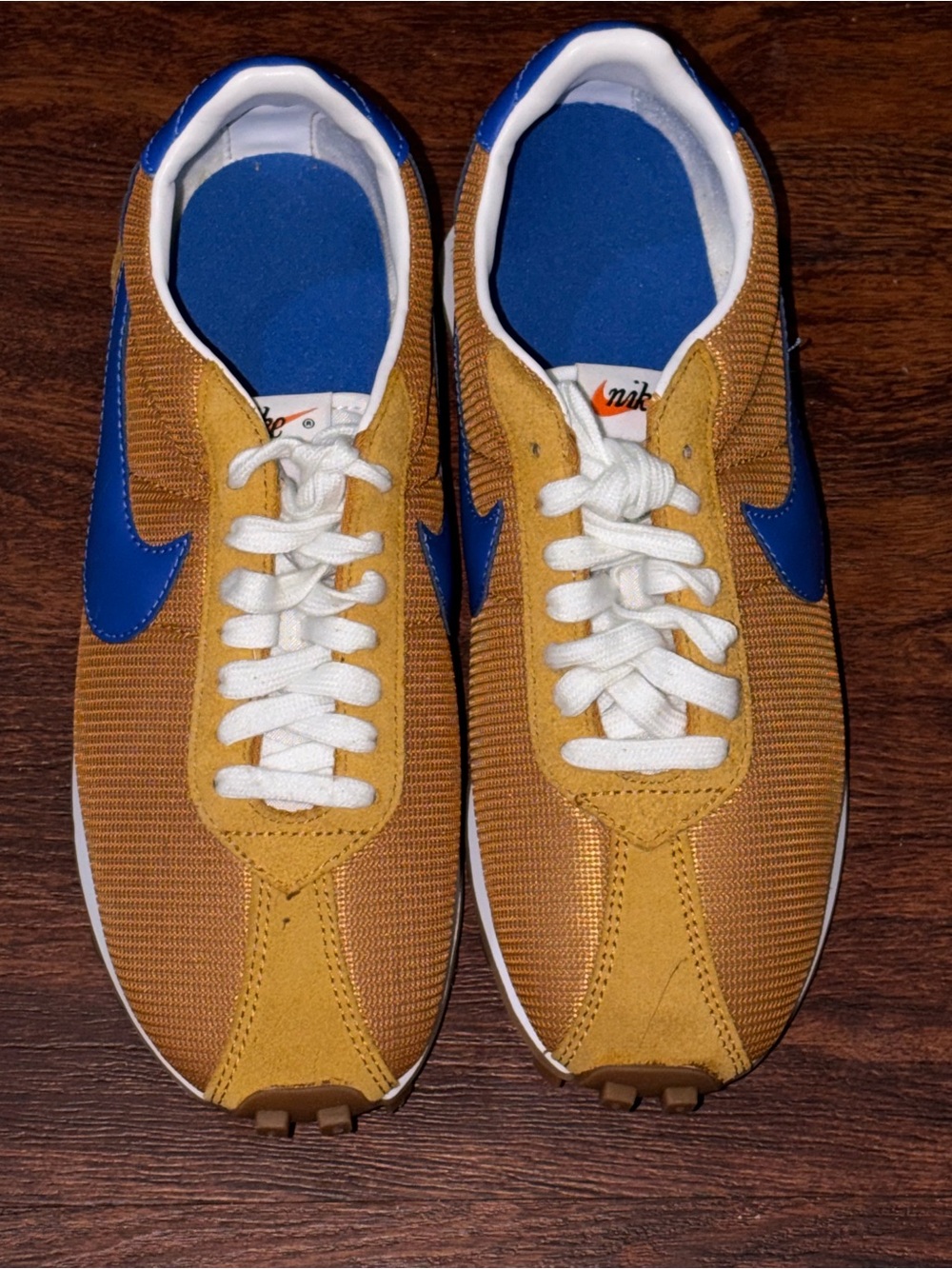Nike - Picture 6 of 13